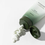 Heimish Matcha Biome Amino Acne Cleansing Foam 30ml - Image 3