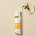 iUNIK Vitamin Hyaluronic Acid Vitalizing Toner 200ml - Image 2